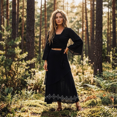 Isuri (Black)